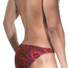 Красные мужские трусы-слипы с принтом-завитками Красные мужские трусы-слипы с принтом-завитками