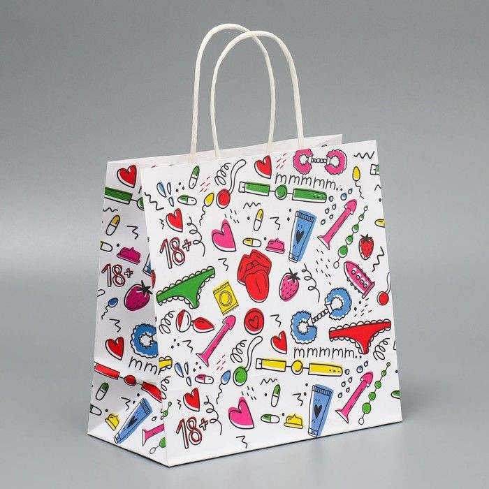 Подарочный крафтовый пакет«18» - 22×22×11 см. 