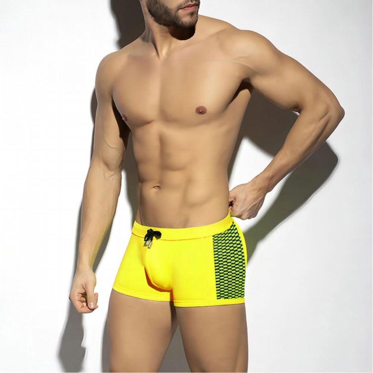 Желтые мужские плавки-боксеры с принтованными вставками по бокам 