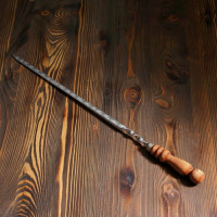 Прямой шампур с деревянной ручкой - 62 см.