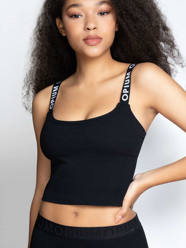 Женский укороченный топ из мягкого трикотажа в рубчик 