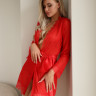 Красный пеньюар с кружевной отделкой Красный пеньюар с кружевной отделкой