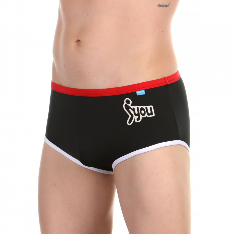 Черные мужские плавки из эластичного материала 