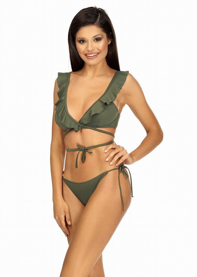 Оригинальный sexy-купальник с оборками 