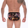 Черные трусы-брифы с блестящим принтом в виде надписей и губ