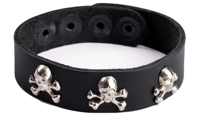 Кожаный браслет  Веселый Роджер  